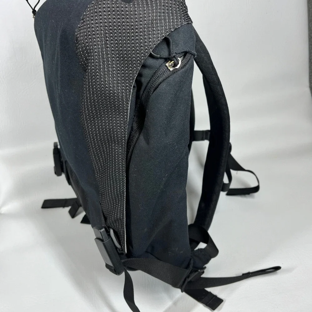 Osprey FlapJack Backpack Black Commuter Laptop Bag Daypack Urban Travel